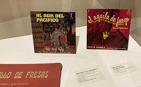 LP covers (photo c. Enrique Mejias Garcia)