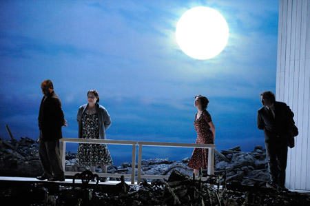 Boni, Tatiana, Olga, Pich, © Teatro Arriaga, fotografia de E. MORENO ESQUIBEL